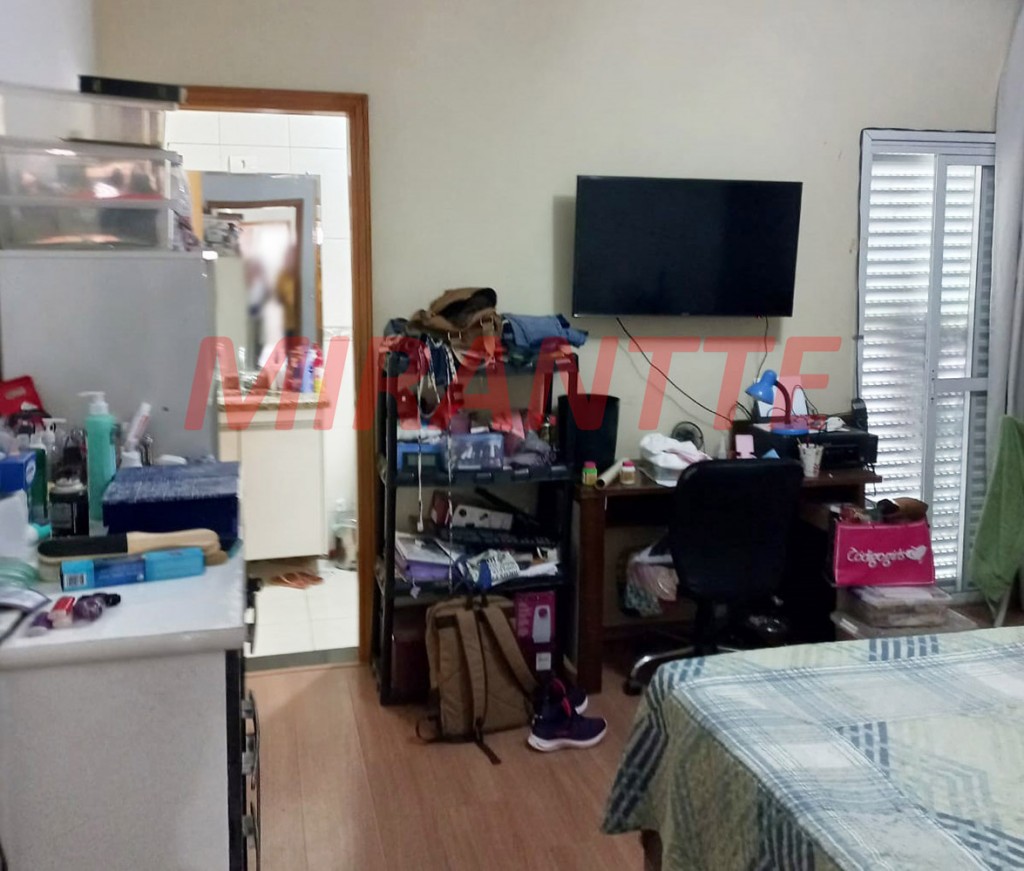 Sobrado de 120m² com 3 quartos em Vila Galvão