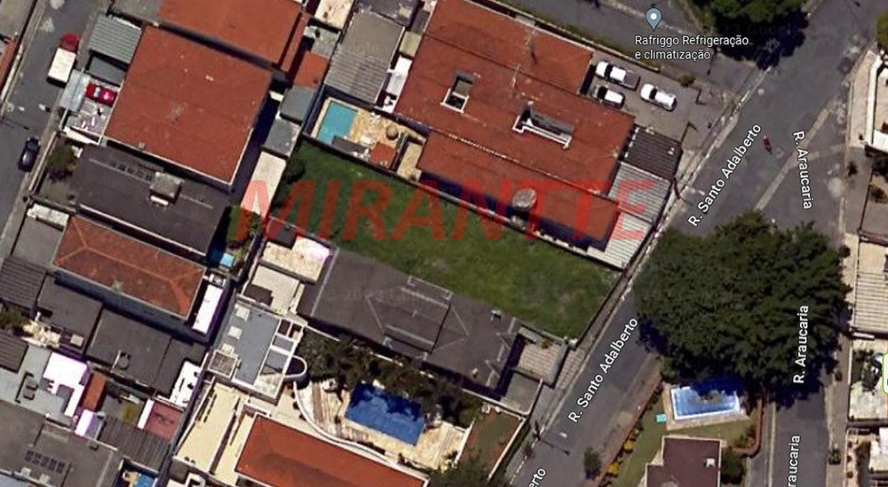 Terreno de 392m² em Jardim França