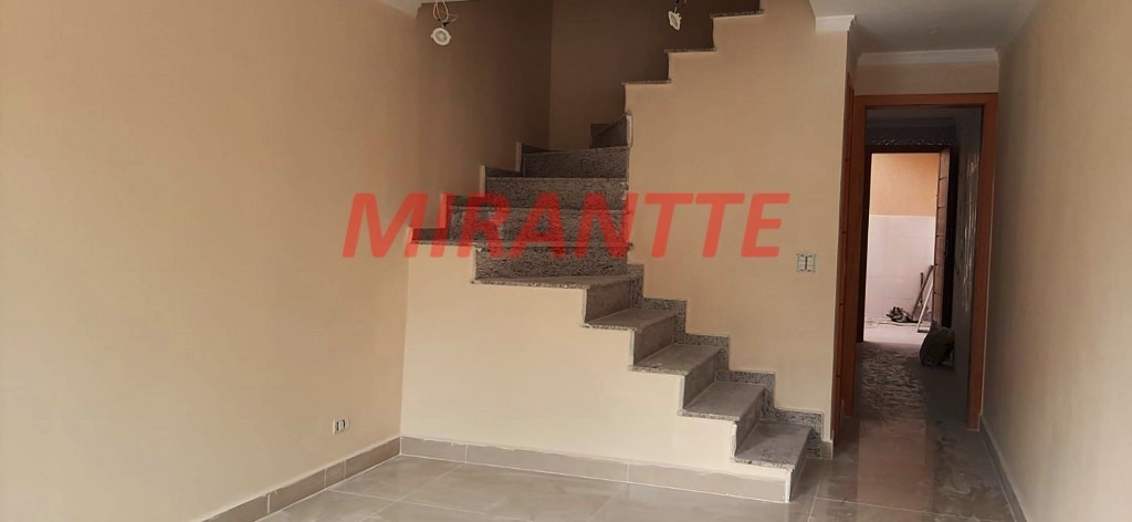 Sobrado de 90m² com 2 quartos em Vila Francos