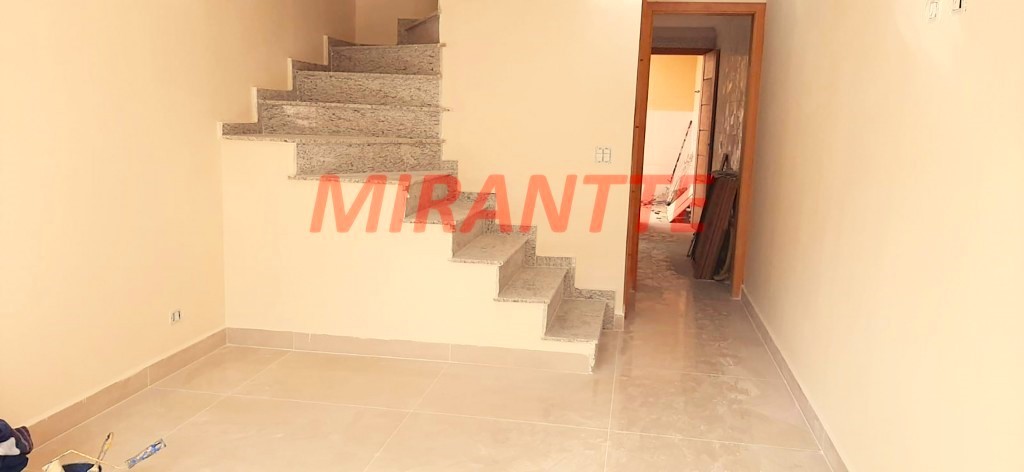 Sobrado de 90m² com 2 quartos em Vila Francos