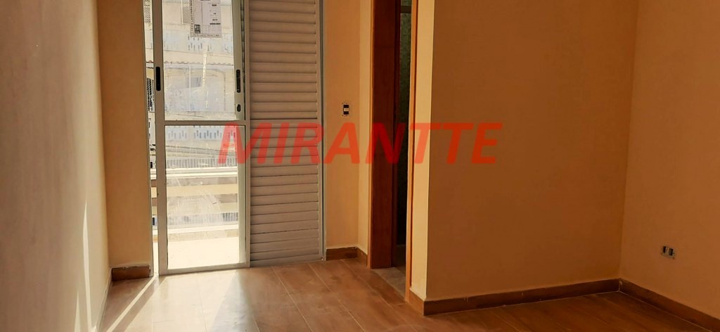 Sobrado de 90m² com 2 quartos em Vila Francos