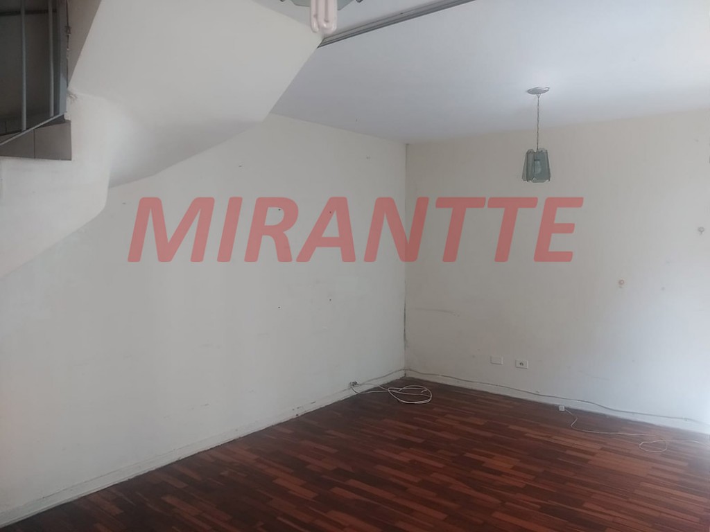 Sobrado de 105m² com 2 quartos em Santana