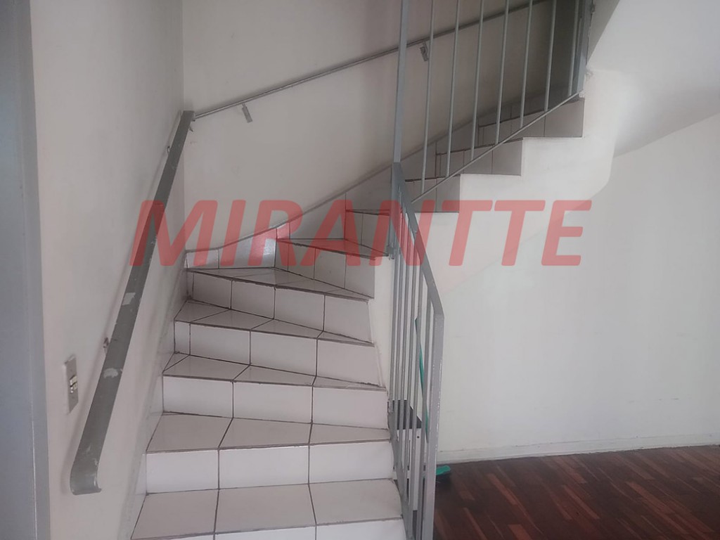 Sobrado de 105m² com 2 quartos em Santana