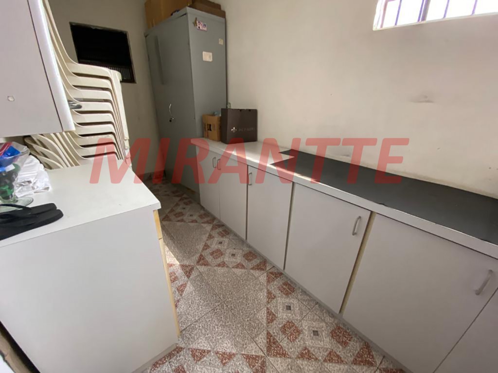 Sobrado de 247m² com 3 quartos em Vila Santa Terezinha
