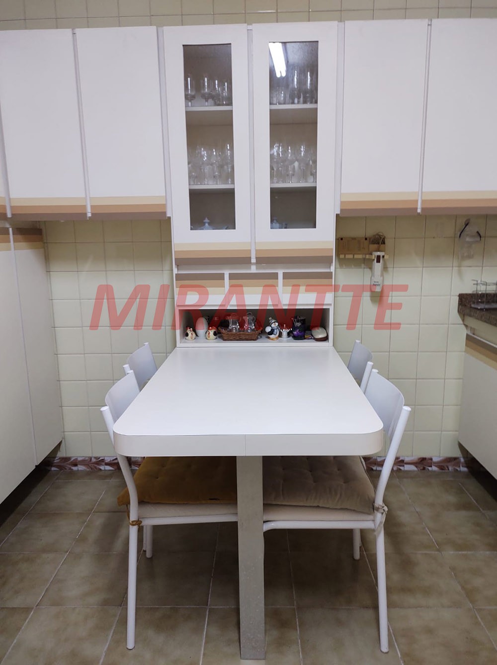Casa terrea de 300m² com 3 quartos em Jardim São Paulo