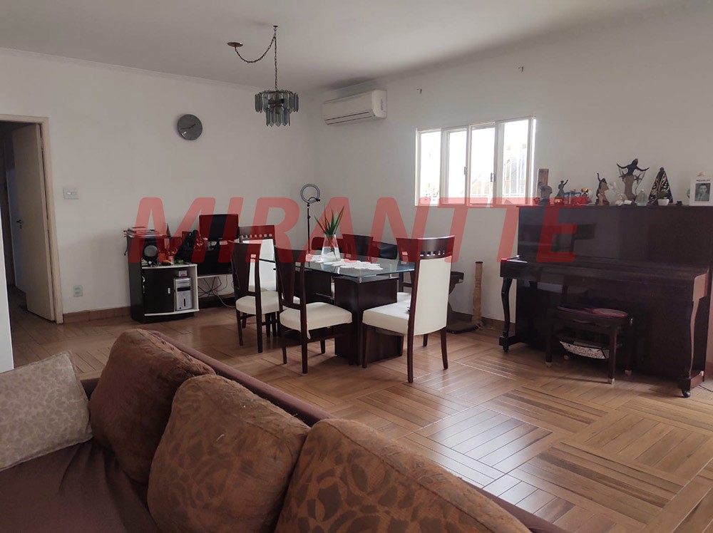 Casa terrea de 300m² com 3 quartos em Jardim São Paulo