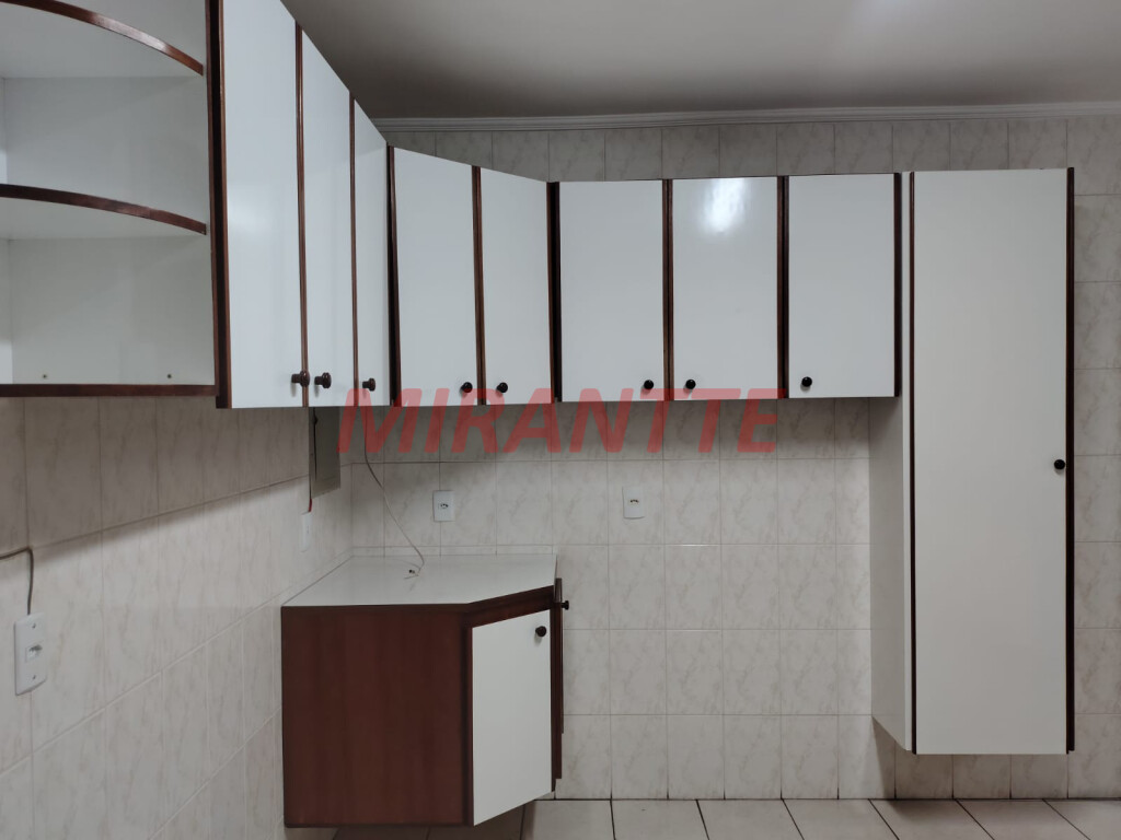 Sobrado de 220m² com 3 quartos em Vila Medeiros