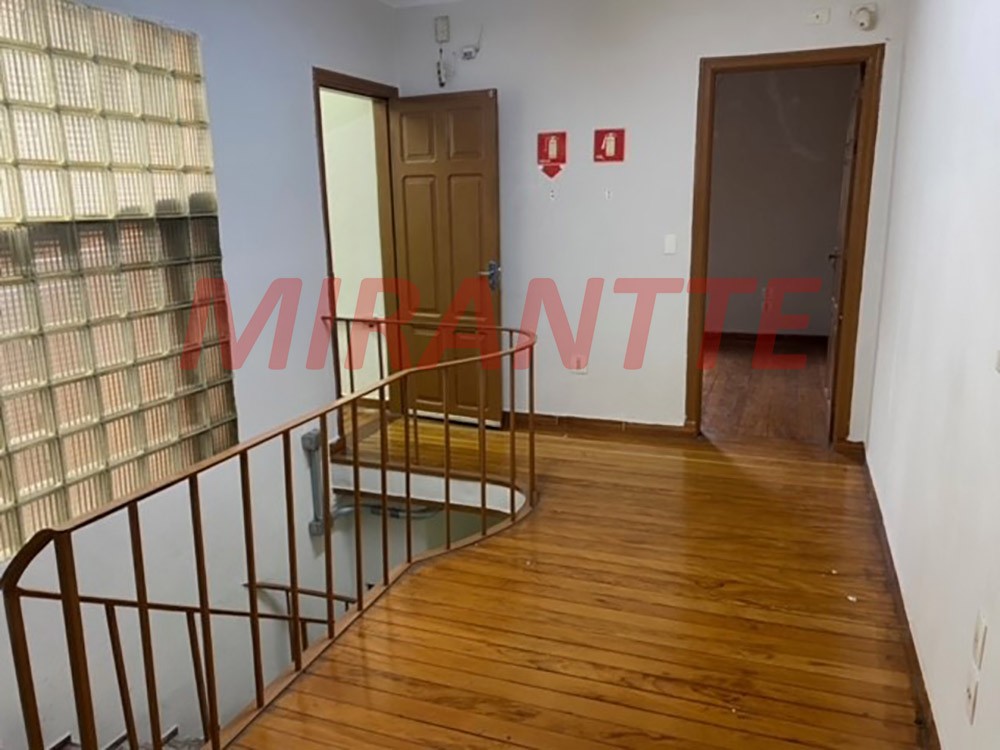 Comercial de 487m² em Santana
