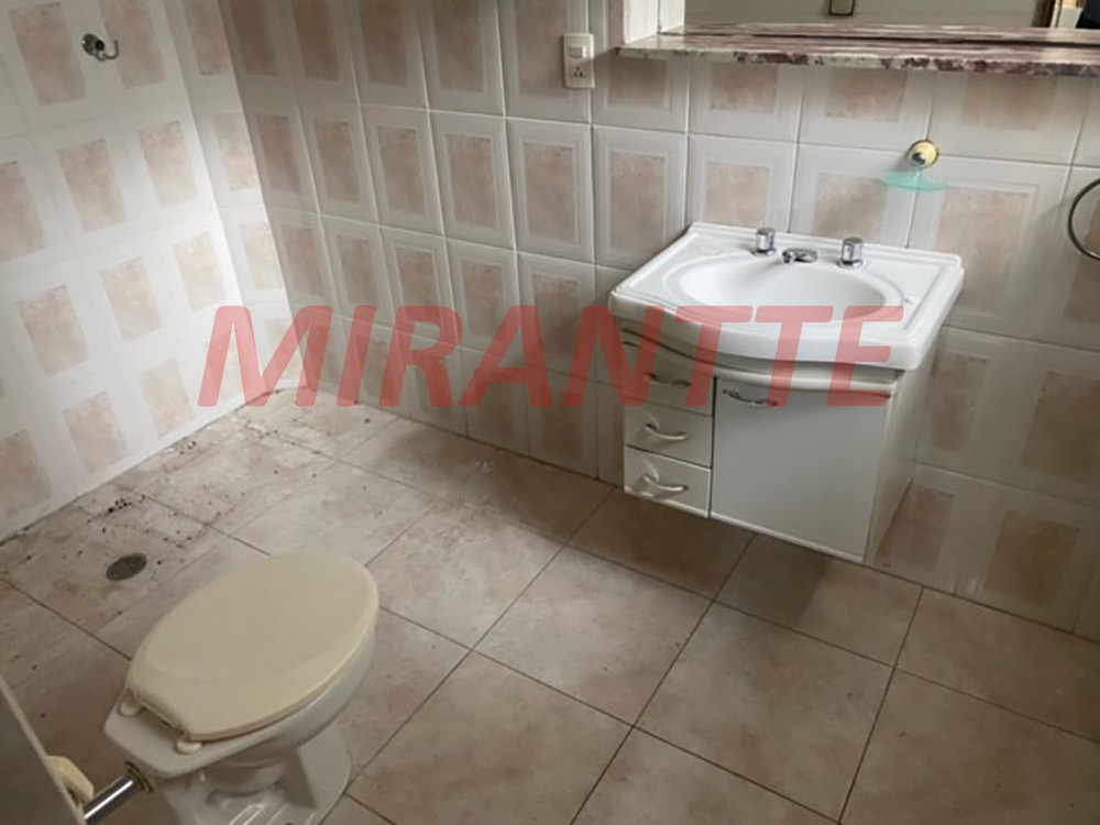 Comercial de 487m² em Santana