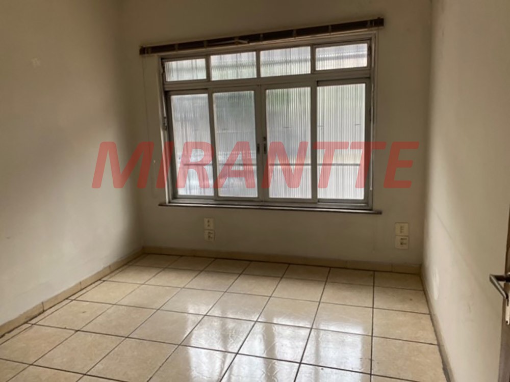 Comercial de 487m² em Santana