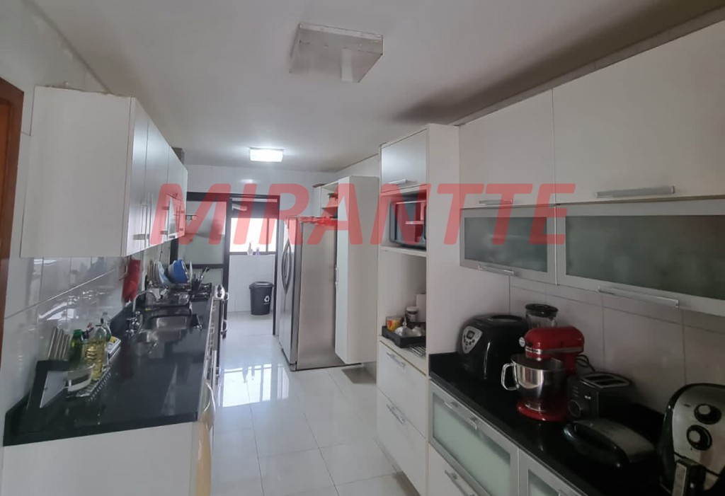 Apartamento de 170m² com 4 quartos em Santana