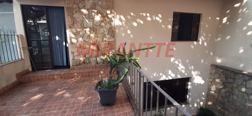 Sobrado de 189m² com 4 quartos em Casa Verde