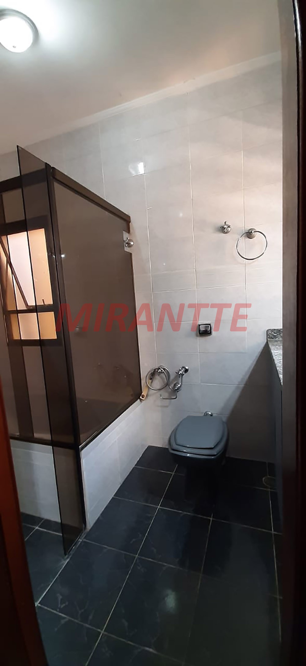 Sobrado de 189m² com 4 quartos em Casa Verde