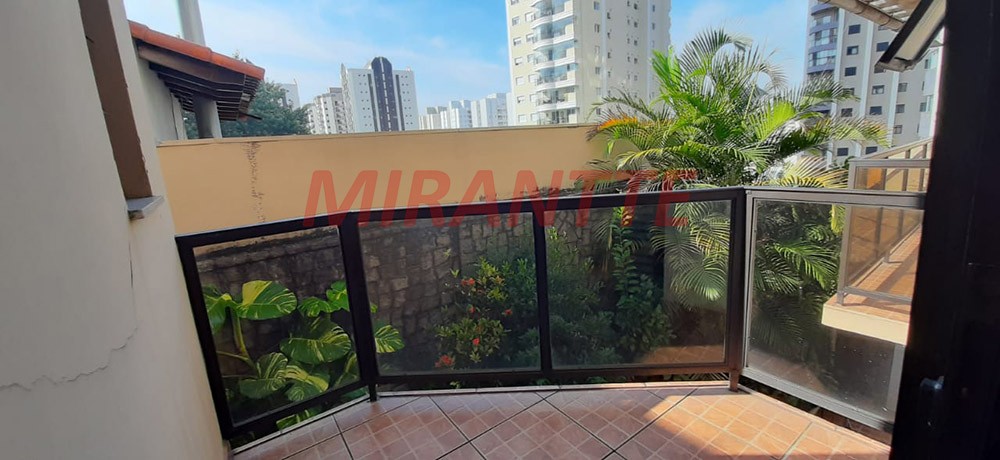 Sobrado de 189m² com 4 quartos em Casa Verde