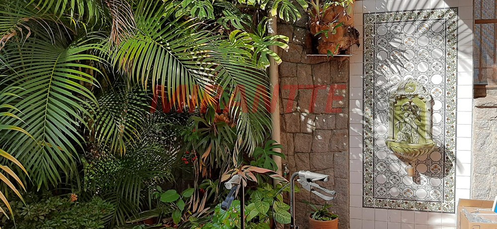 Sobrado de 189m² com 4 quartos em Casa Verde