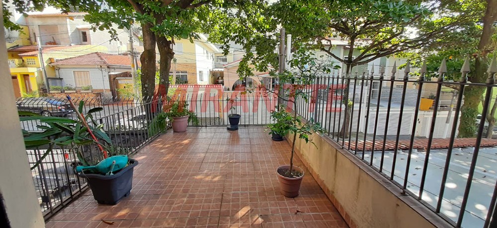 Sobrado de 189m² com 4 quartos em Casa Verde