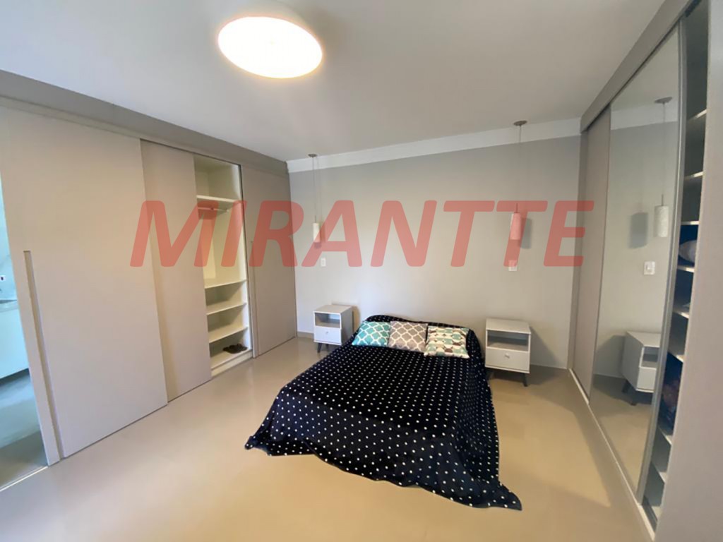 Cond. fechado de 293m² com 4 quartos em Serra Da Cantareira