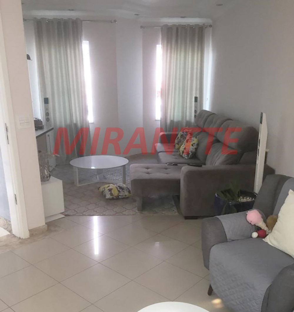 Sobrado de 412m² com 4 quartos em Vila Santa Teresinha