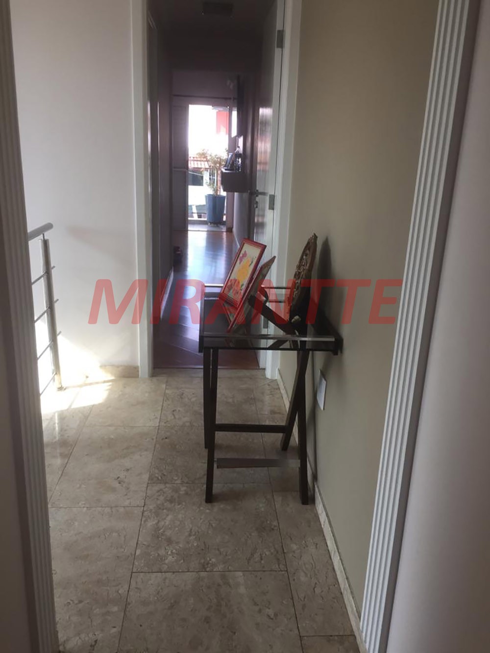 Sobrado de 412m² com 4 quartos em Vila Santa Teresinha