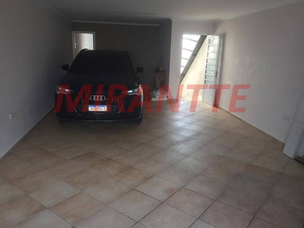 Sobrado de 412m² com 4 quartos em Vila Santa Teresinha