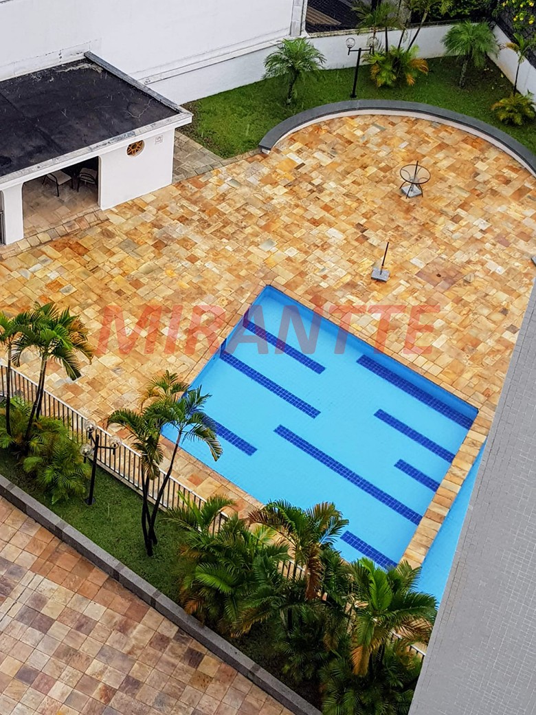 Cobertura de 130m² com 4 quartos em Água Fria