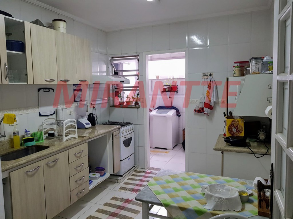 Cobertura de 130m² com 4 quartos em Água Fria