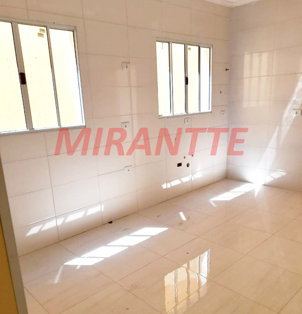 Sobrado de 105m² com 3 quartos em Vila Fátima
