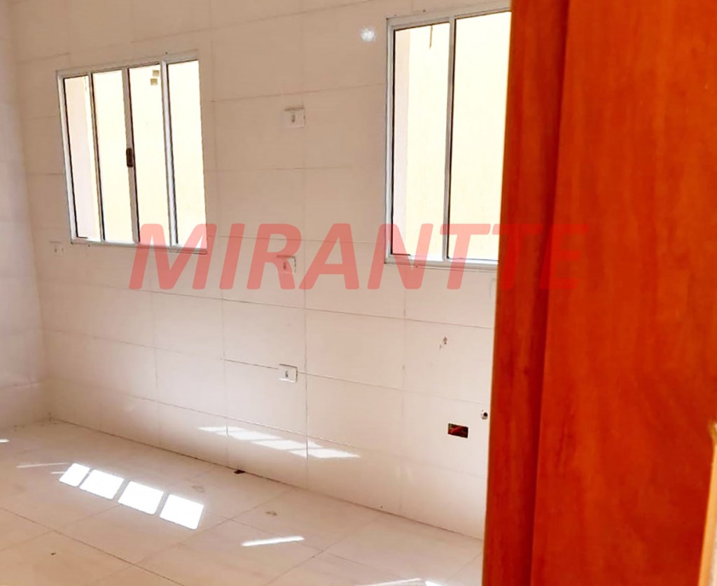 Sobrado de 105m² com 3 quartos em Vila Fátima