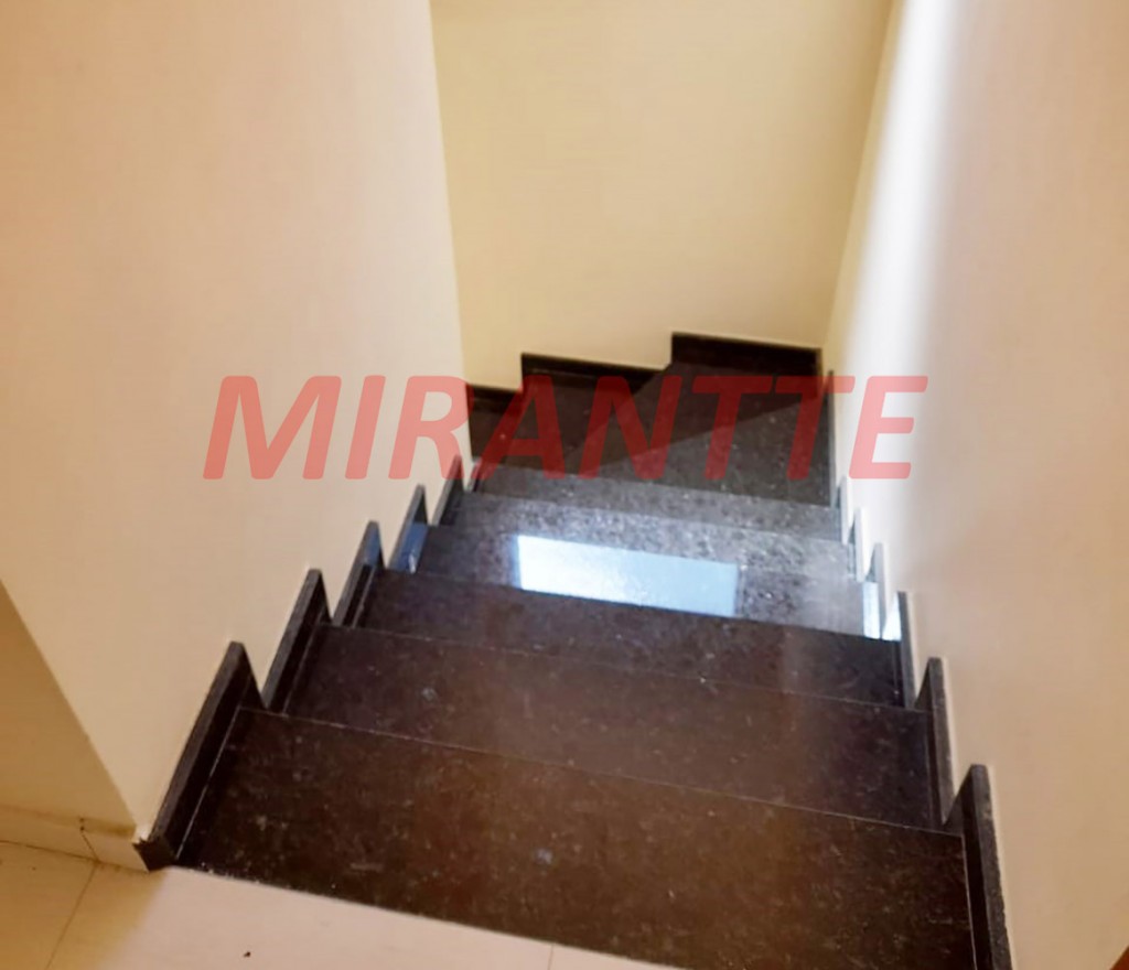 Sobrado de 105m² com 3 quartos em Vila Fátima