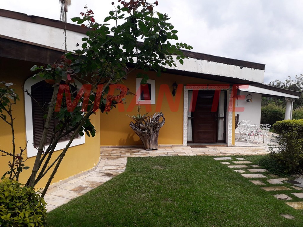 Sobrado de 500m² com 3 quartos em PARQUE PETROPOLIS