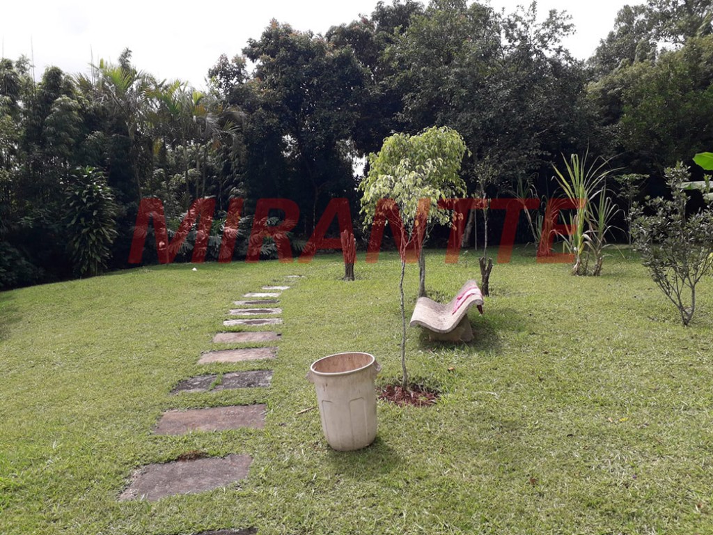 Sobrado de 500m² com 3 quartos em PARQUE PETROPOLIS
