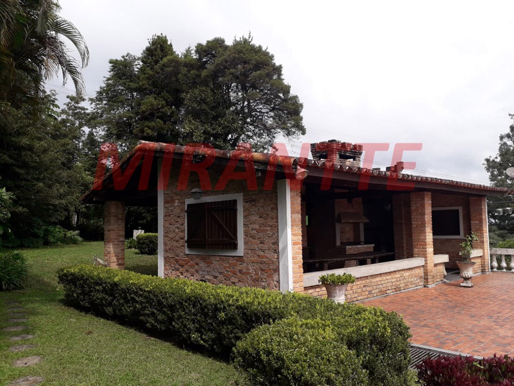 Sobrado de 500m² com 3 quartos em PARQUE PETROPOLIS
