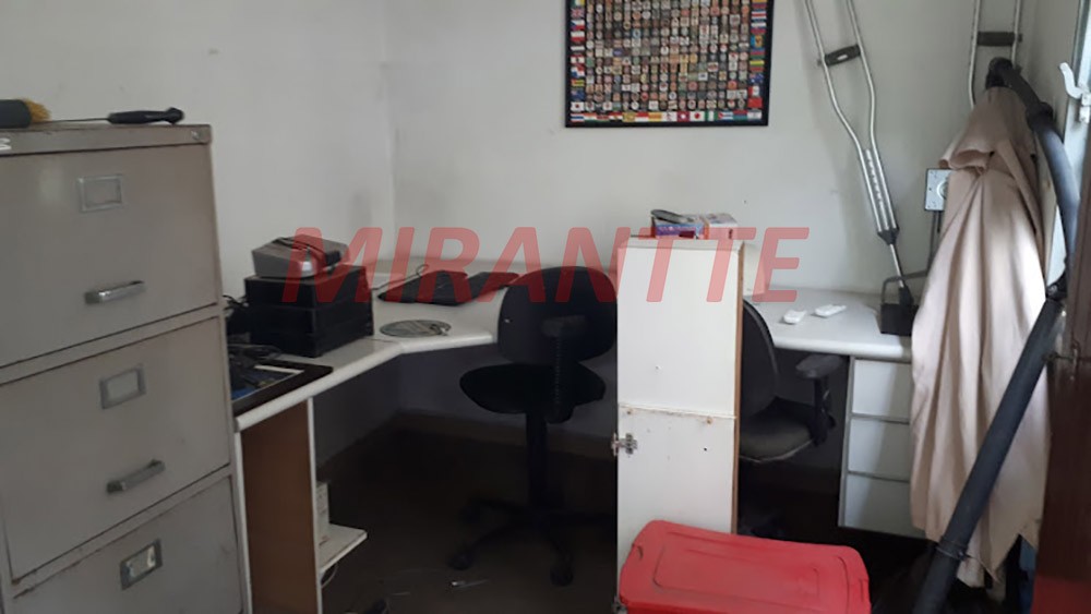 Casa terrea de 227m² com 2 quartos em Vila Irmaos Arnoni