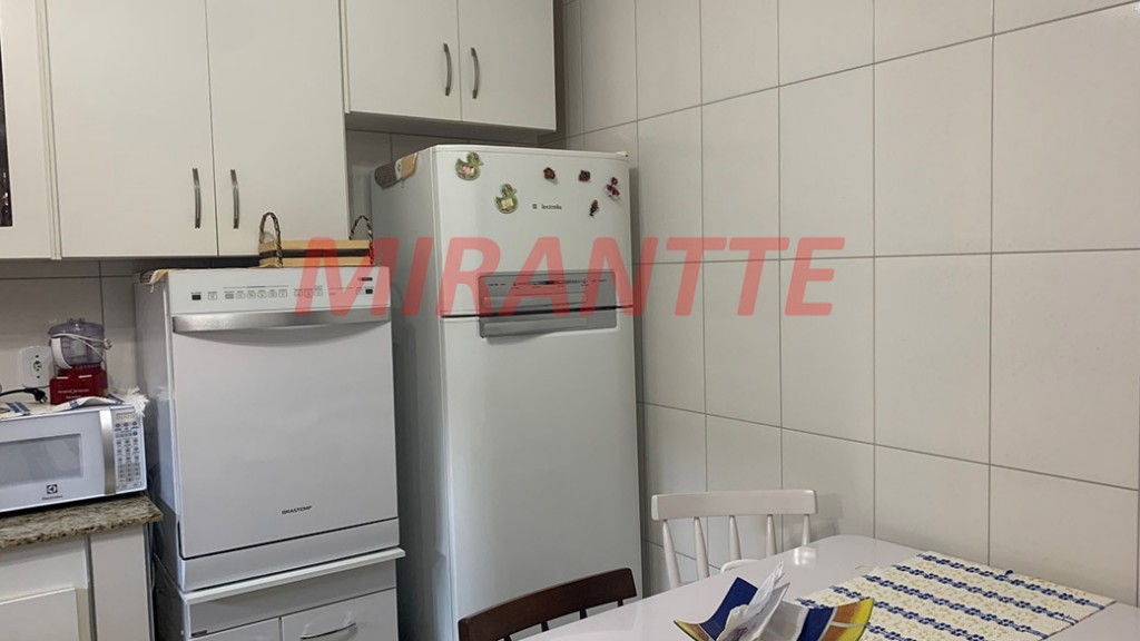 Sobrado com 2 quartos em Vila Pauliceia