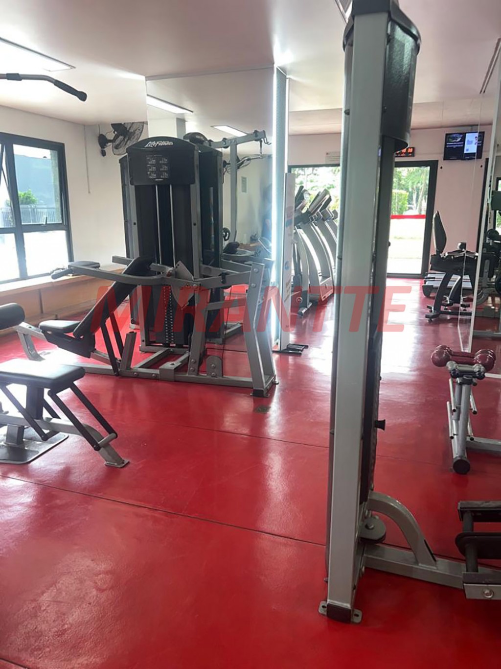 Apartamento de 70m² com 2 quartos em Jardim Analia Franco