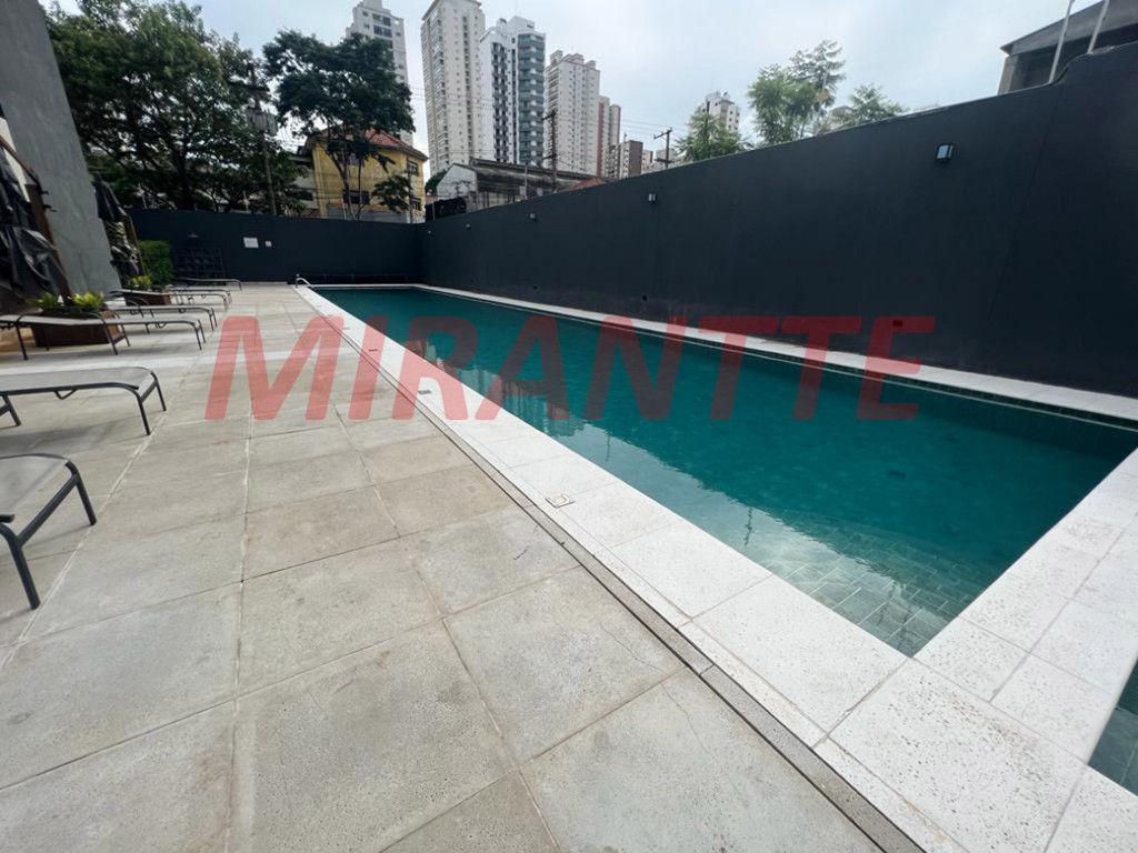 Apartamento de 70m² com 2 quartos em Jardim Analia Franco