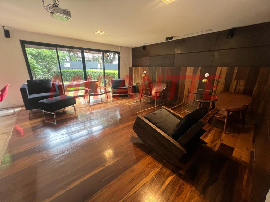 Apartamento de 70m² com 2 quartos em Jardim Analia Franco