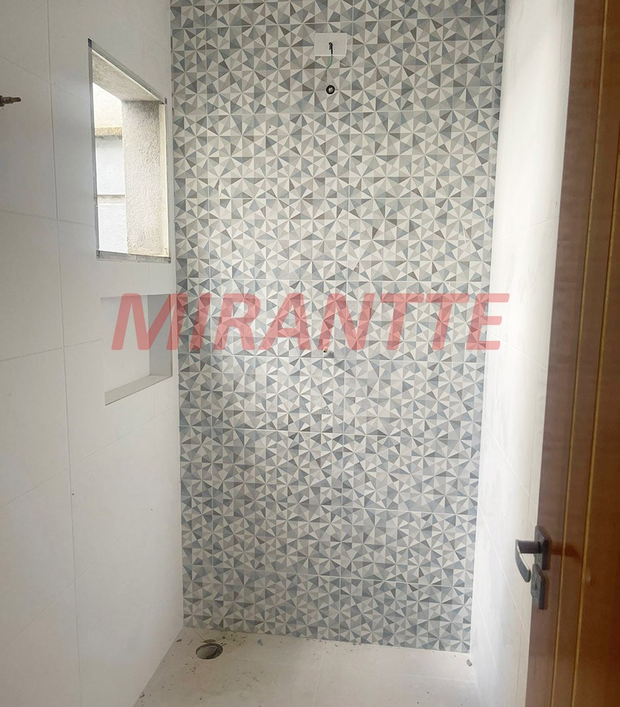 Sobrado de 100m² com 3 quartos em Vila Mazzei