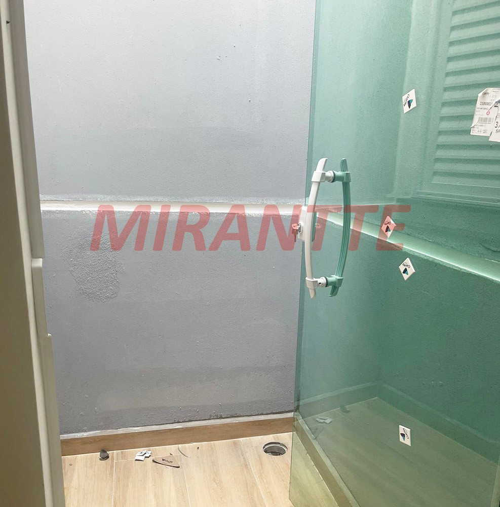 Sobrado de 100m² com 3 quartos em Vila Mazzei