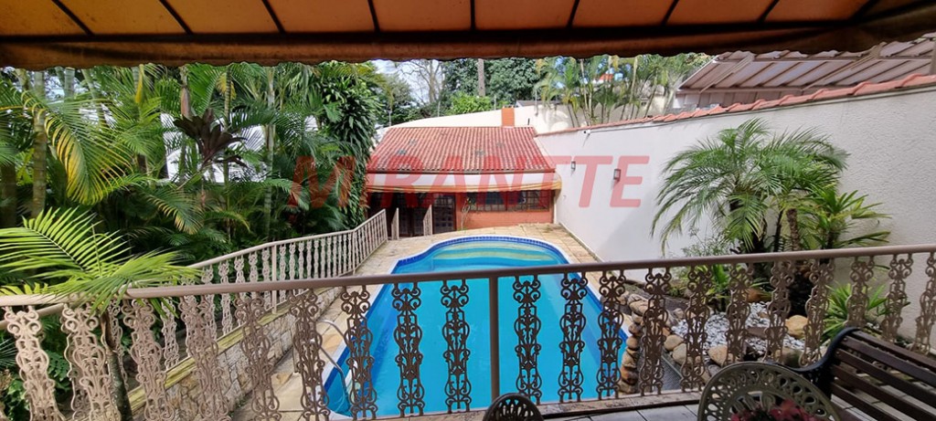 Sobrado de 180m² com 3 quartos em Tremembe