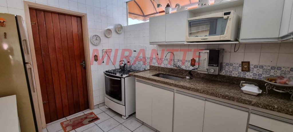 Sobrado de 180m² com 3 quartos em Tremembe