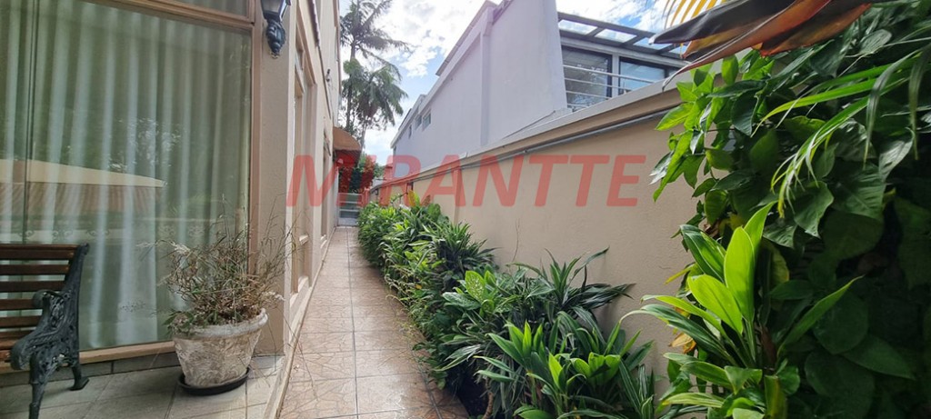 Sobrado de 180m² com 3 quartos em Tremembe