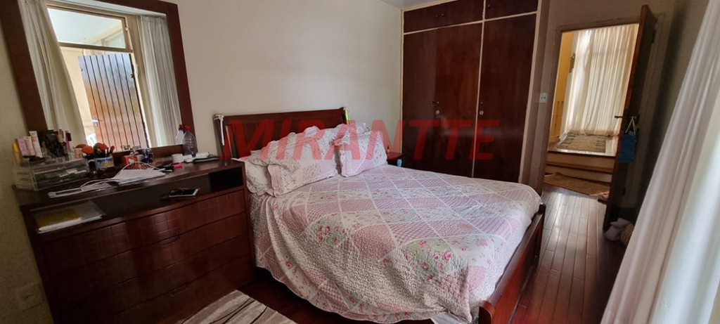 Sobrado de 180m² com 3 quartos em Tremembe