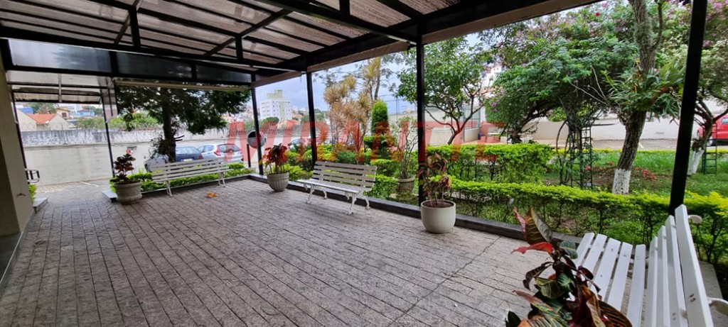 Apartamento de 74m² com 3 quartos em Água Fria