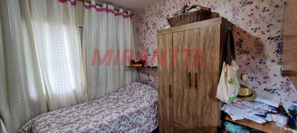 Apartamento de 74m² com 3 quartos em Água Fria
