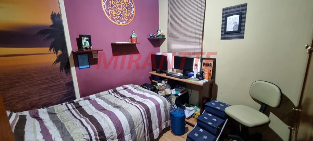 Apartamento de 74m² com 3 quartos em Água Fria