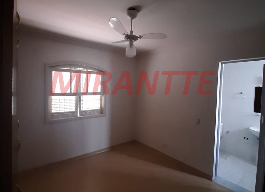 Sobrado de 121m² com 4 quartos em Limão
