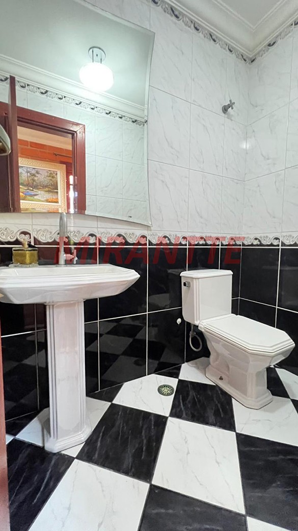 Sobrado de 308m² com 4 quartos em Serra Da Cantareira