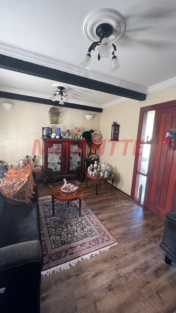 Sobrado de 308m² com 4 quartos em Serra Da Cantareira