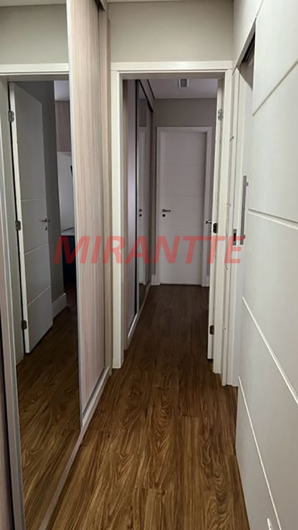 Apartamento de 1.35m² com 3 quartos em Santa Teresinha